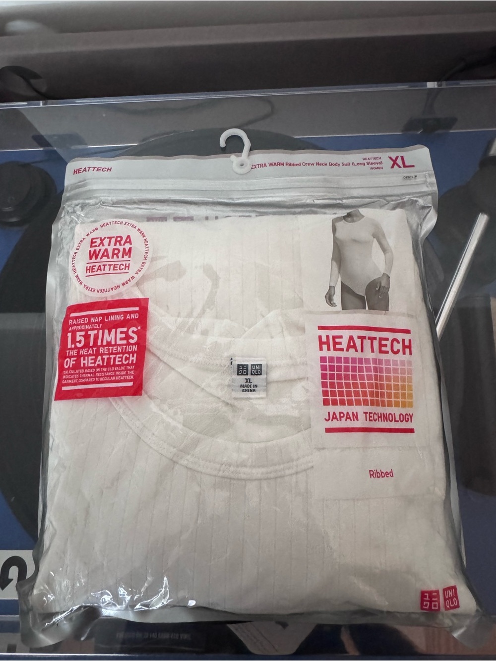 Uniqlo Heattech Extra Warm White Ribbed Bodysuit (XL, long sleeve)